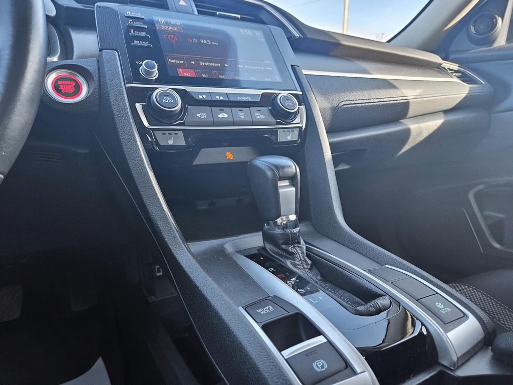 Honda Civic Sedan  2019 à Jonquière, Québec - 15 - w1024h768px