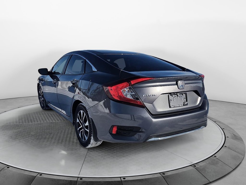 Honda Civic Sedan  2019 à Jonquière, Québec - 5 - w1024h768px
