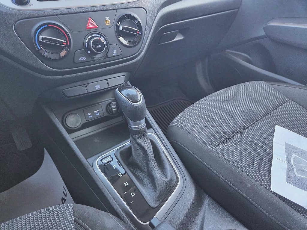 Hyundai Accent  2020 à Jonquière, Québec - 13 - w1024h768px