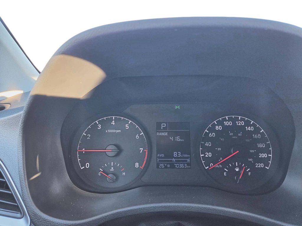 Hyundai Accent  2020 à Jonquière, Québec - 12 - w1024h768px