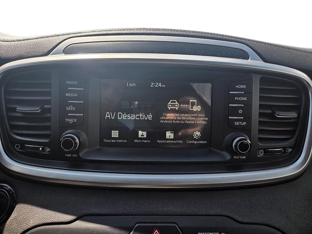 2020 Kia Sorento in Sept-Îles, Quebec - 16 - w1024h768px