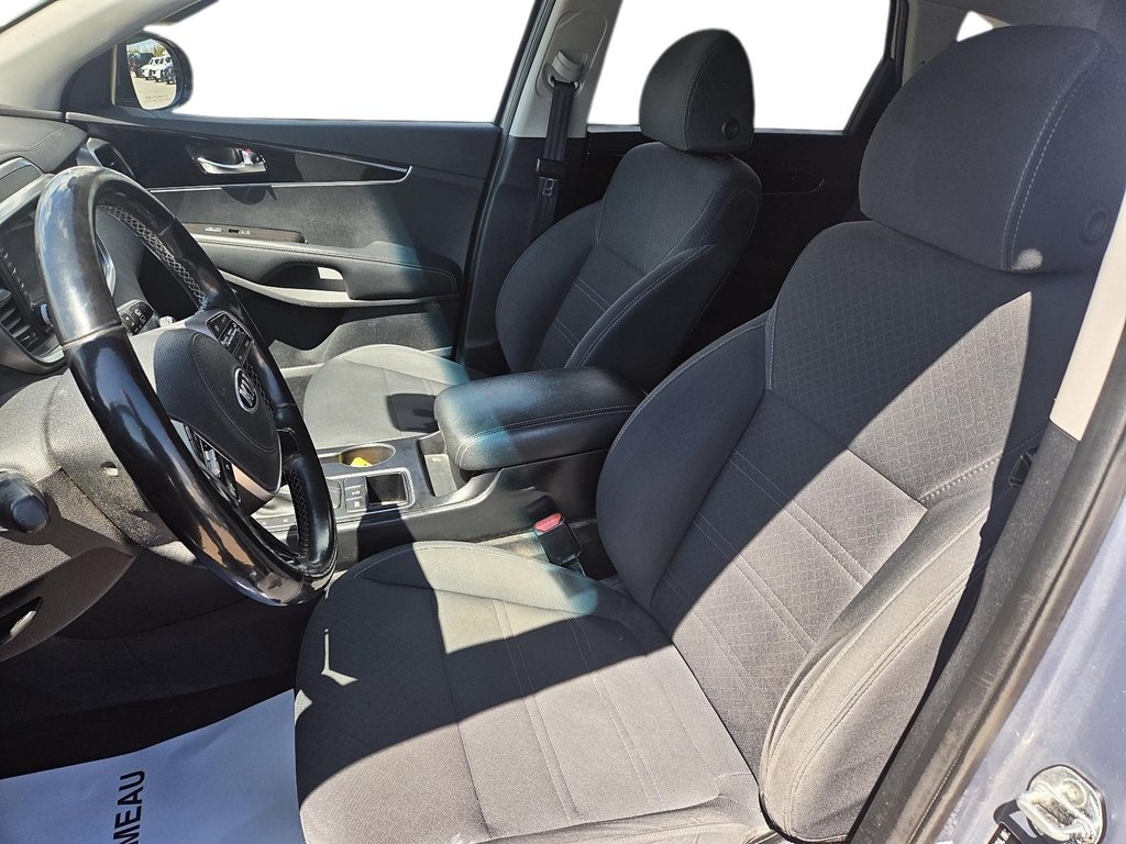2020 Kia Sorento in Sept-Îles, Quebec - 10 - w1024h768px