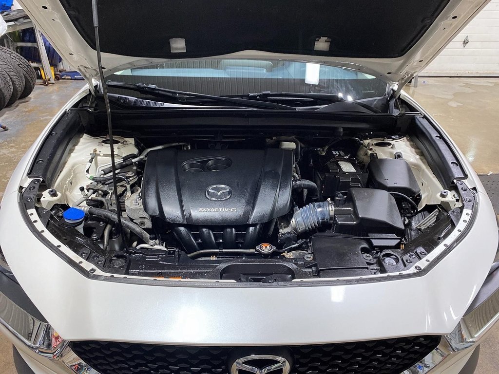 2021 Mazda CX-30 GX in Chicoutimi, Quebec - 8 - w1024h768px