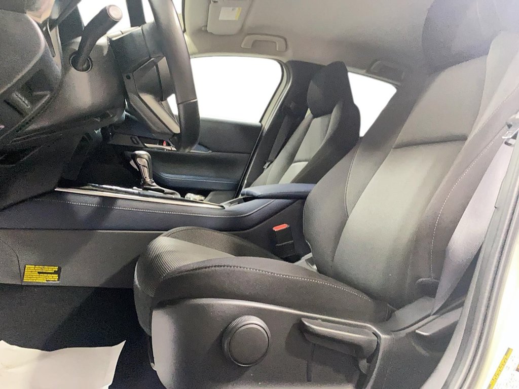 2021 Mazda CX-30 in Sept-Îles, Quebec - 8 - w1024h768px