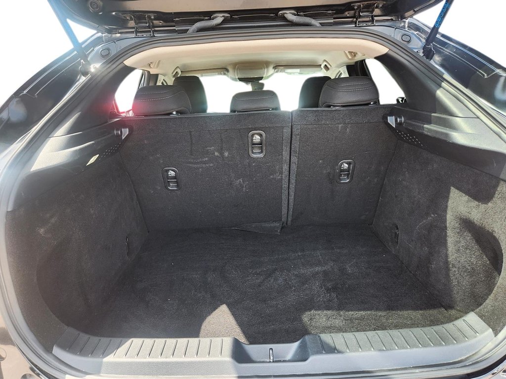 Mazda CX-30  2023 à Jonquière, Québec - 8 - w1024h768px