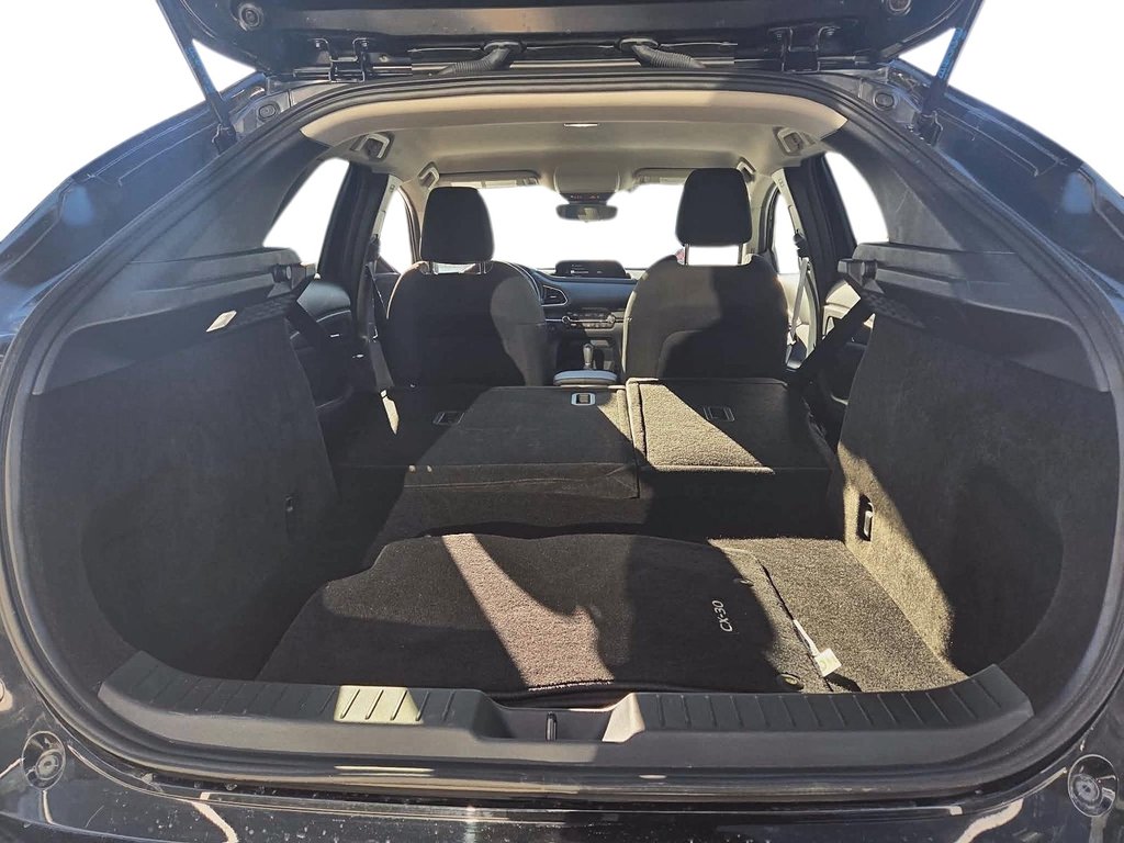 2023 Mazda CX-30 GS in Chicoutimi, Quebec - 9 - w1024h768px