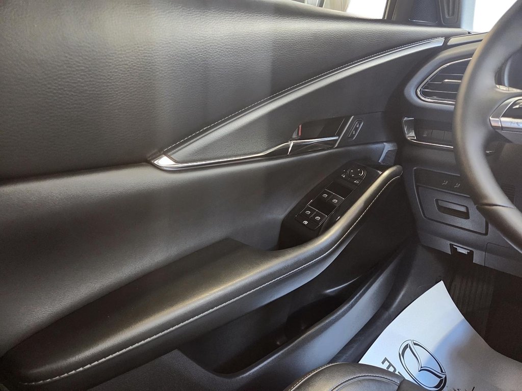 Mazda CX-30  2023 à Sept-Îles, Québec - 12 - w1024h768px
