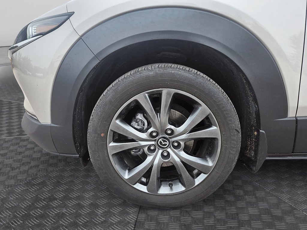 2023 Mazda CX-30 in Baie-Comeau, Quebec - 14 - w1024h768px