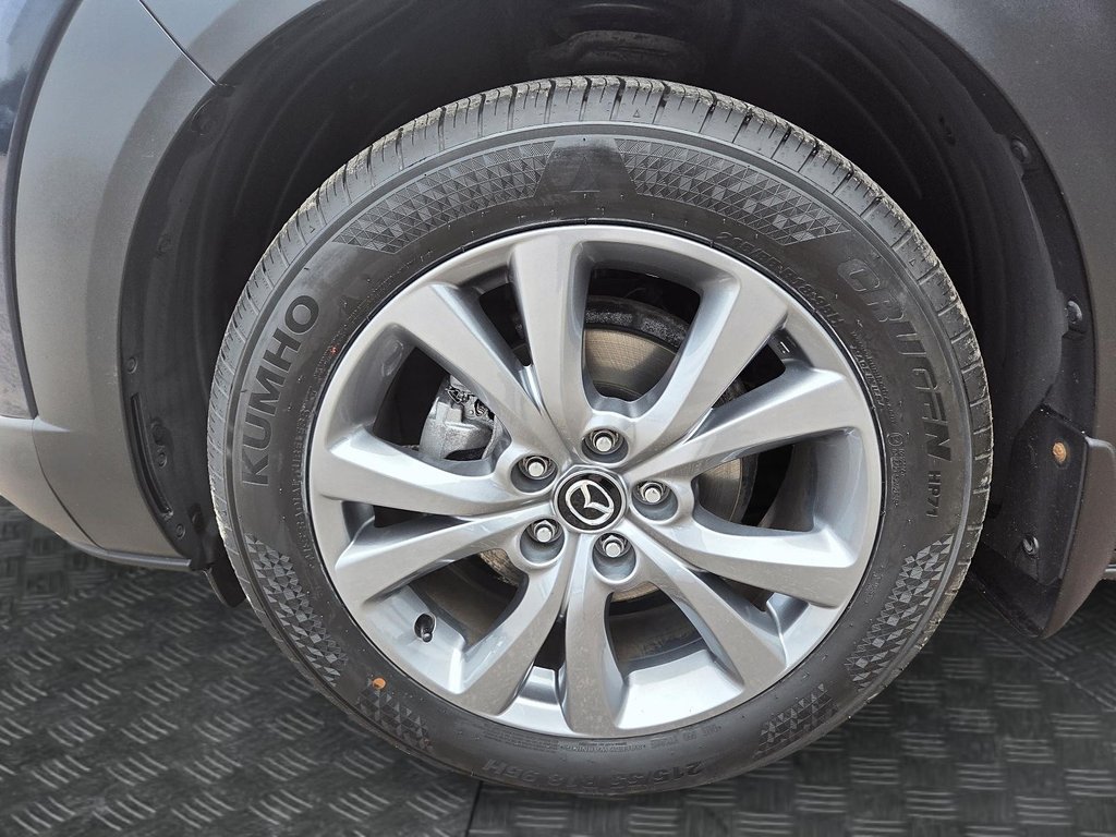 2023 Mazda CX-30 GS in Chicoutimi, Quebec - 9 - w1024h768px