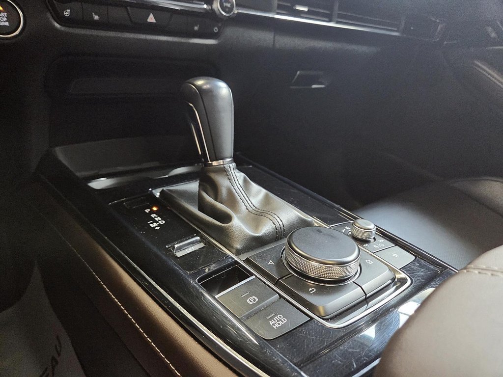 Mazda CX-30 GT 2024 à Chicoutimi, Québec - 16 - w1024h768px