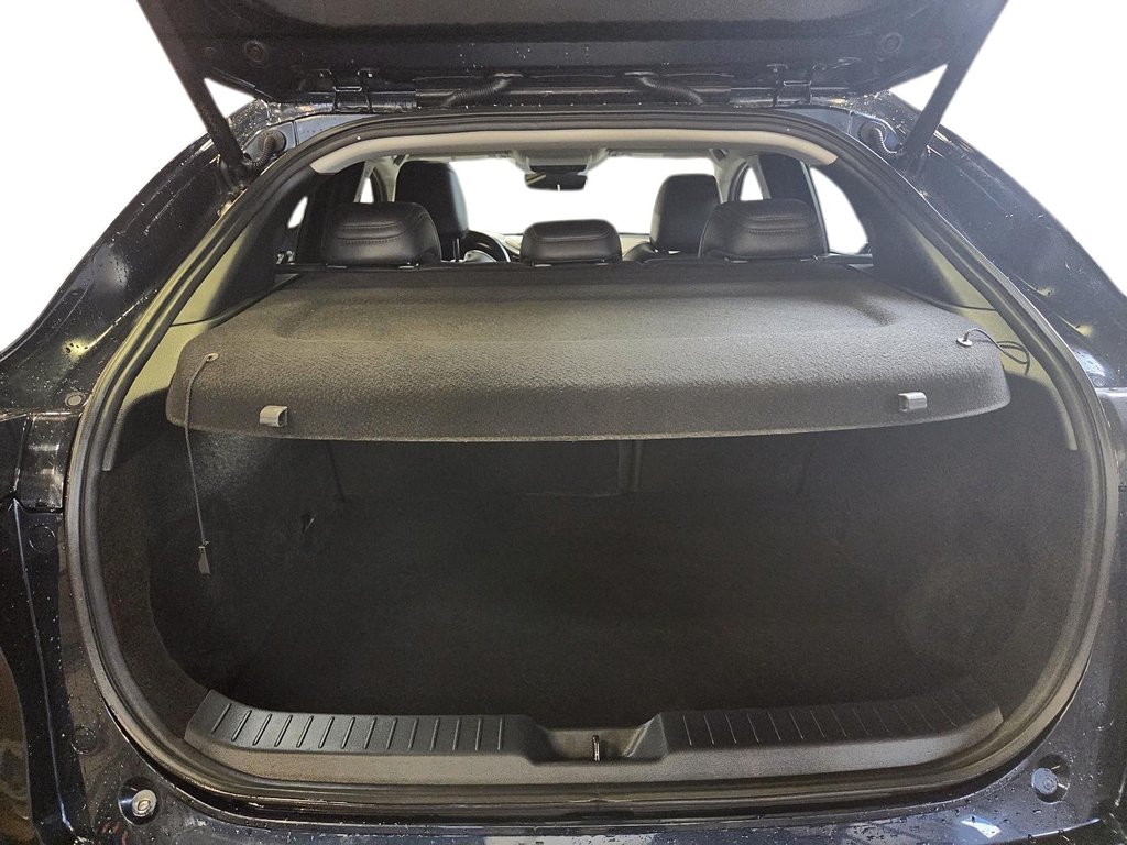 Mazda CX-30 GT 2024 à Chicoutimi, Québec - 8 - w1024h768px