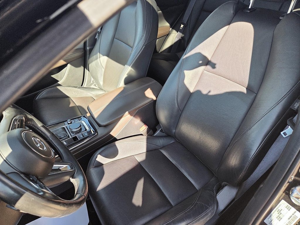 2024 Mazda CX-30 in Baie-Comeau, Quebec - 10 - w1024h768px