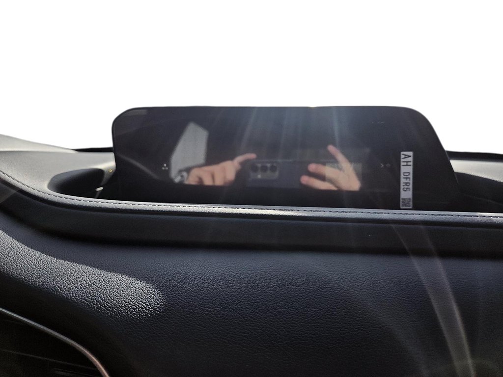 2025 Mazda CX-30 in Baie-Comeau, Quebec - 16 - w1024h768px