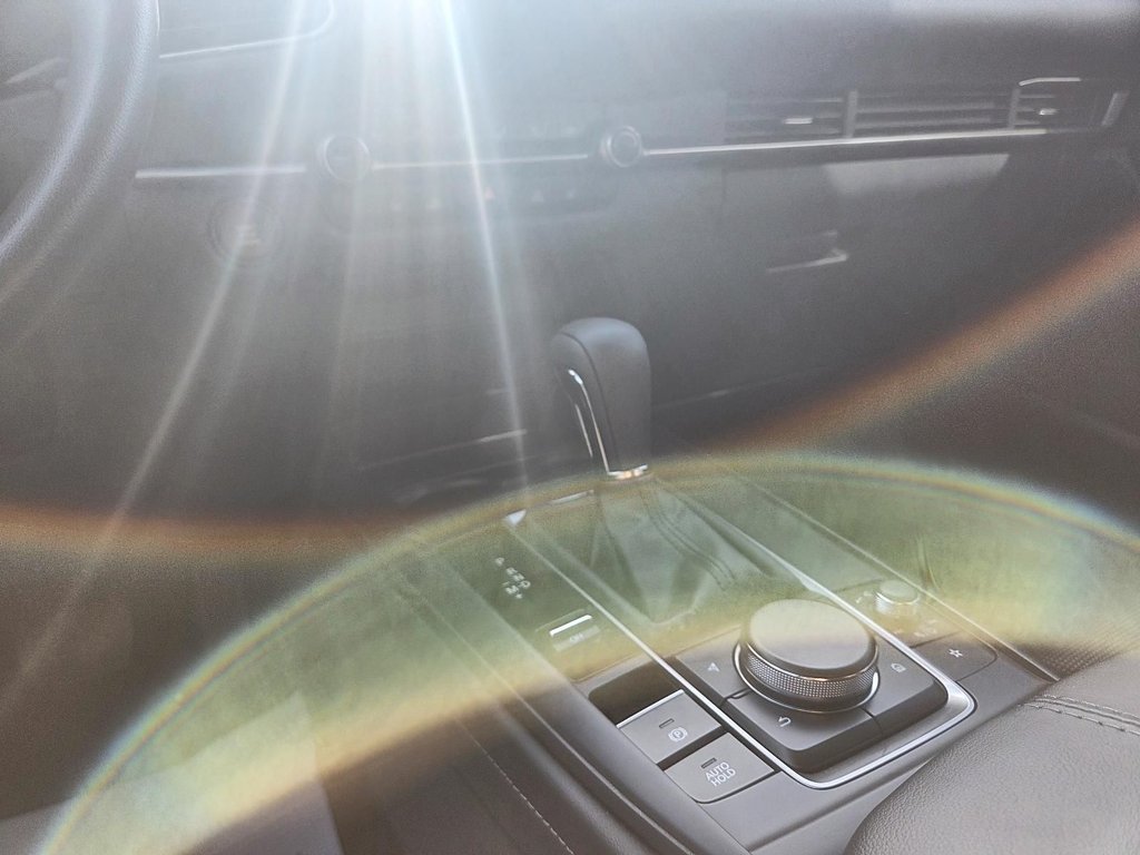 2025 Mazda CX-30 in Baie-Comeau, Quebec - 30 - w1024h768px