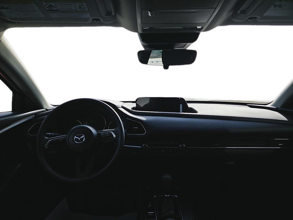 2025 Mazda CX-30 in Baie-Comeau, Quebec - 10 - w1024h768px
