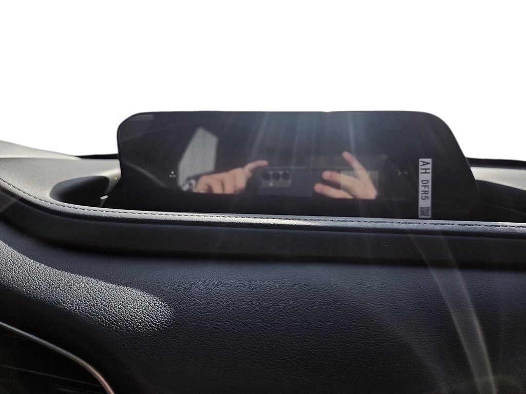 2025 Mazda CX-30 in Baie-Comeau, Quebec - 32 - w1024h768px