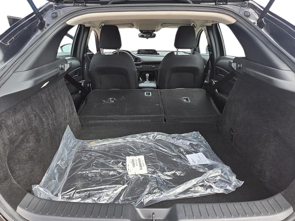 2025 Mazda CX-30 in Sept-Îles, Quebec - 8 - w1024h768px