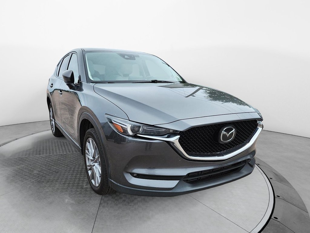Mazda CX-5  2021 à Baie-Comeau, Québec - 2 - w1024h768px
