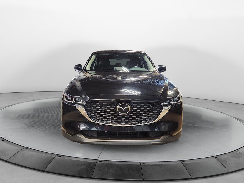 Mazda CX-5  2022 à Baie-Comeau, Québec - 3 - w1024h768px