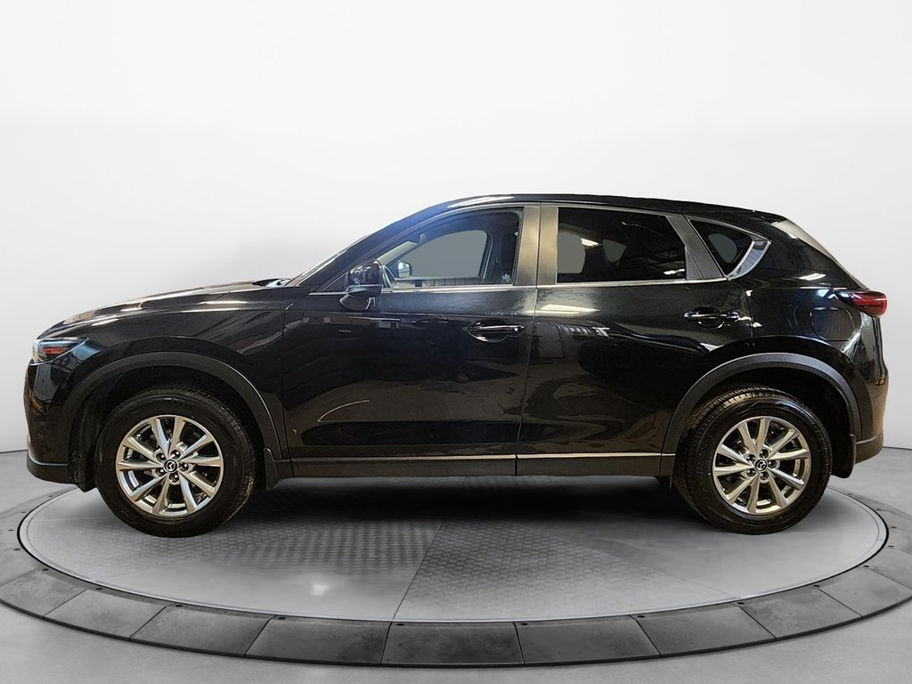 Mazda CX-5  2022 à Baie-Comeau, Québec - 8 - w1024h768px