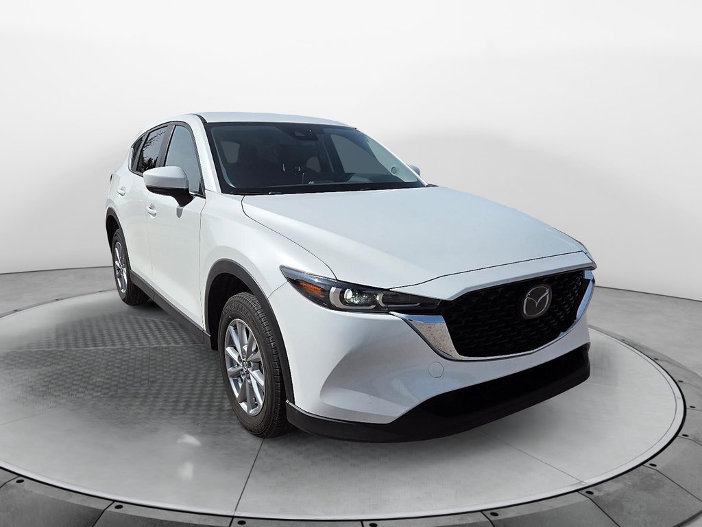 Mazda CX-5 GS 2025 à Jonquière, Québec - 2 - w1024h768px