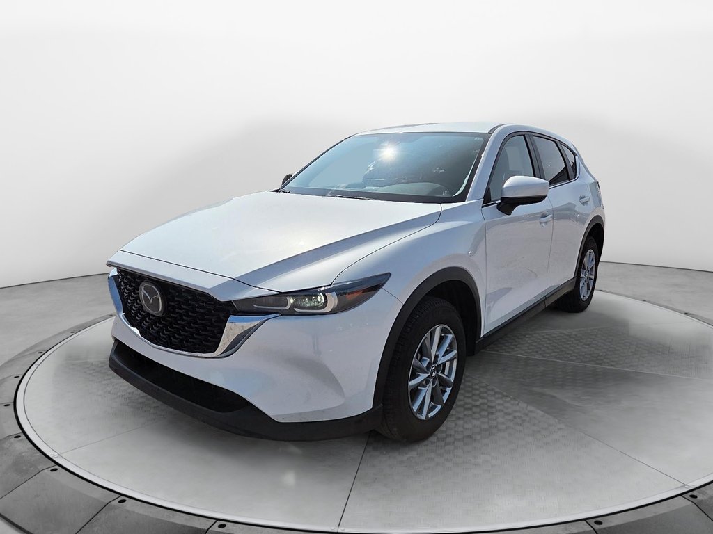 Mazda CX-5 GS 2025 à Jonquière, Québec - 1 - w1024h768px
