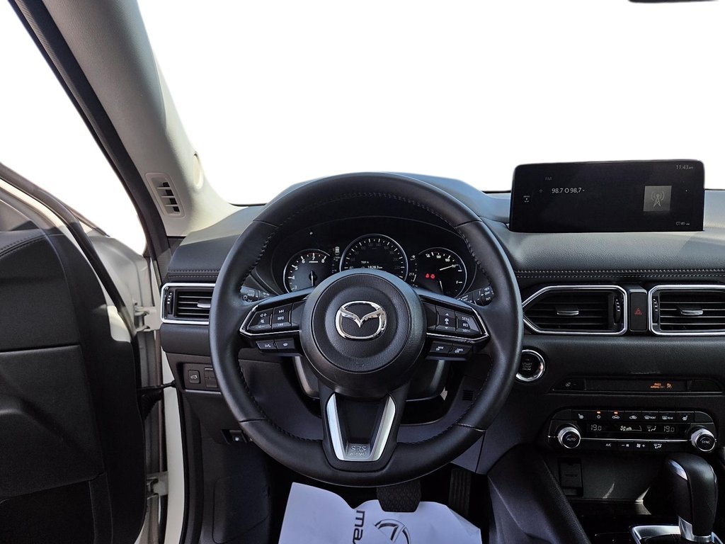 Mazda CX-5 GS 2025 à Jonquière, Québec - 13 - w1024h768px