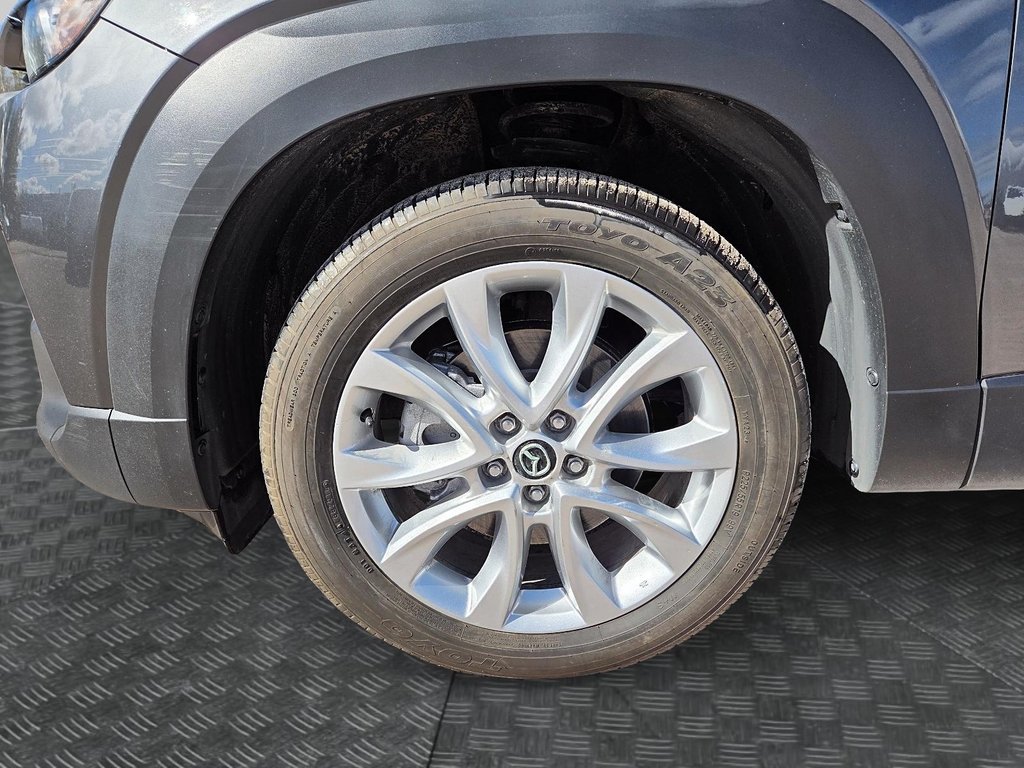 2025 Mazda CX-50 in Sept-Îles, Quebec - 9 - w1024h768px