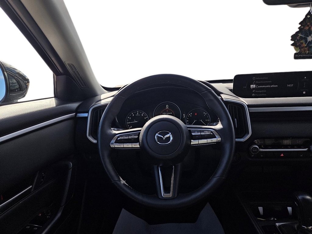 2025 Mazda CX-50 in Sept-Îles, Quebec - 12 - w1024h768px