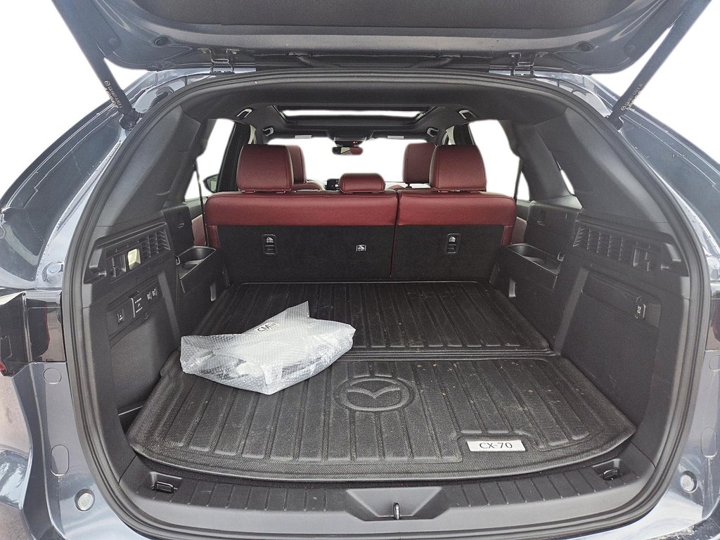 2026 Mazda CX-70 PHEV in Jonquière, Quebec - 8 - w1024h768px