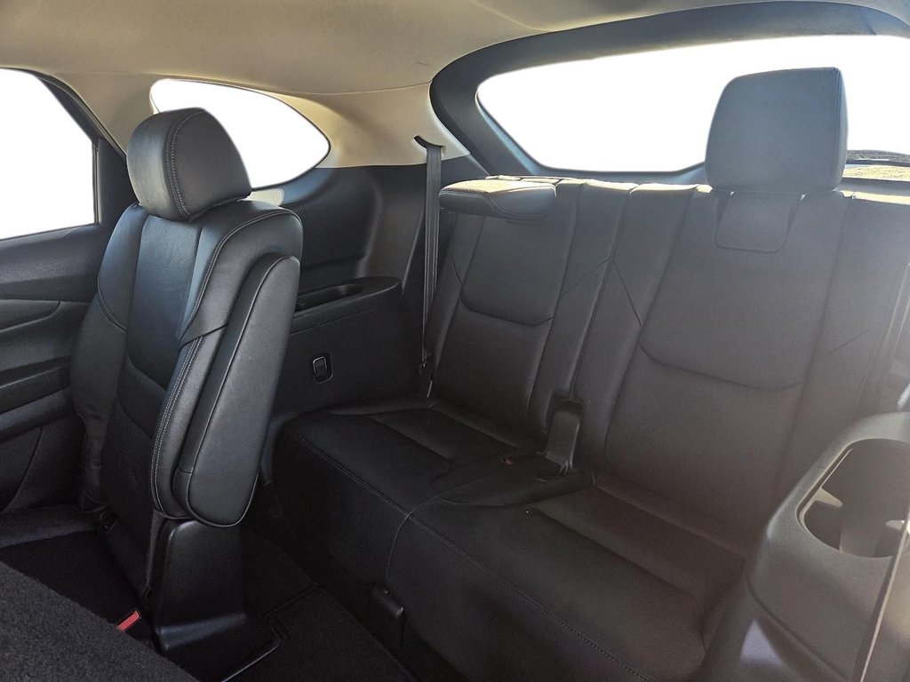 2022 Mazda CX-9 gs in Jonquière, Quebec - 12 - w1024h768px