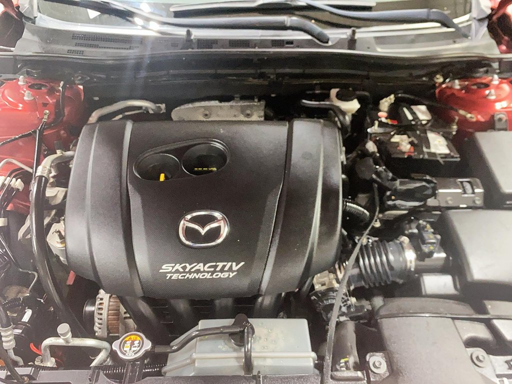 2017 Mazda 3 GX in Chicoutimi, Quebec - 16 - w1024h768px