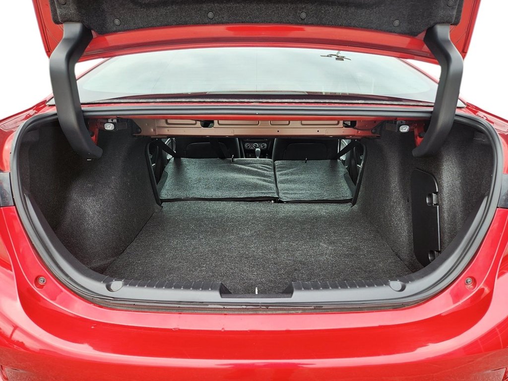 2018 Mazda 3 SE WOW !! in Chicoutimi, Quebec - 9 - w1024h768px