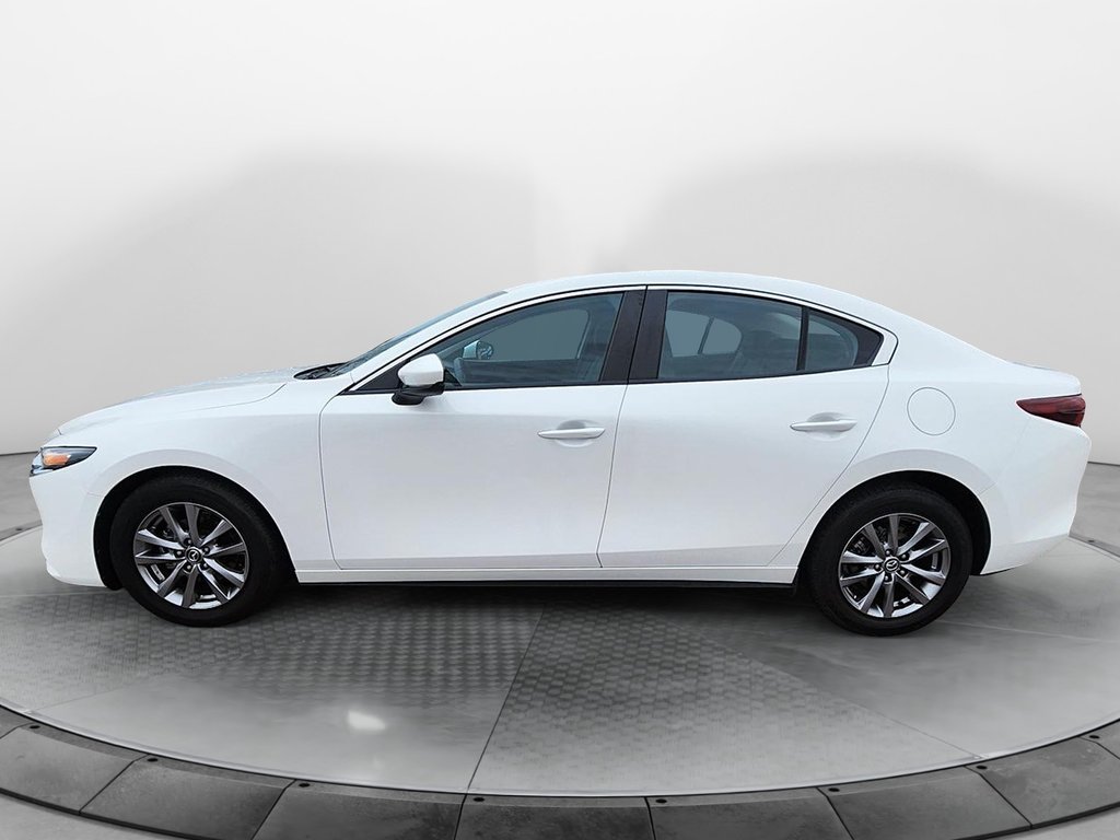 Mazda 3  2019 à Jonquière, Québec - 7 - w1024h768px