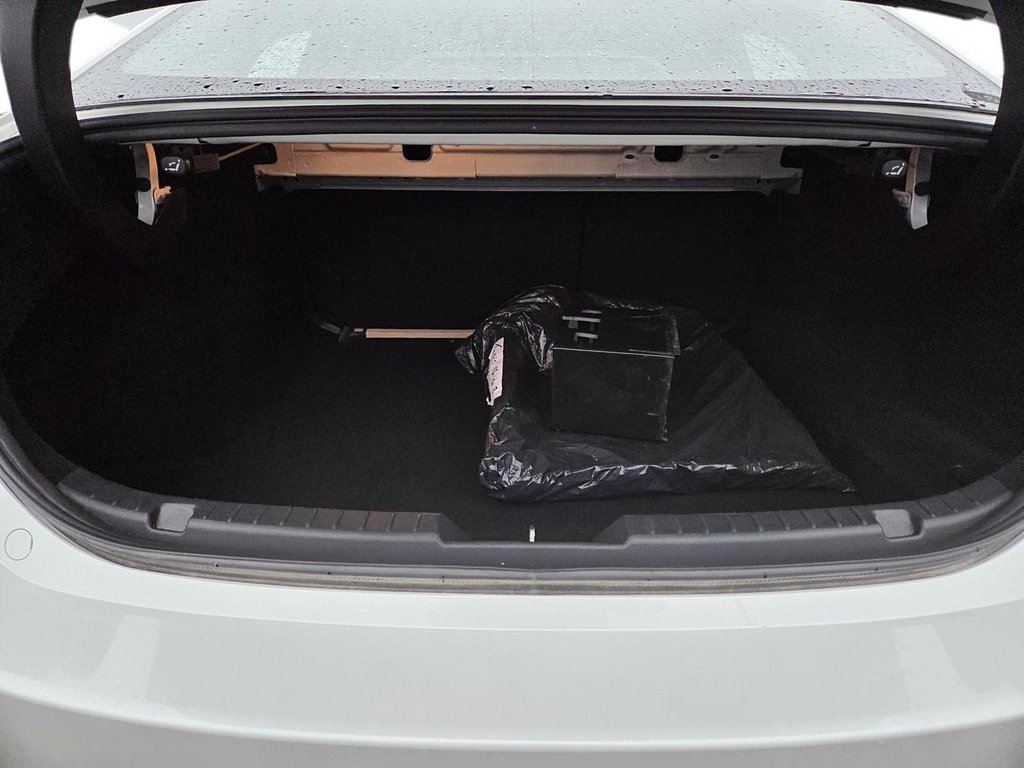 Mazda 3  2019 à Jonquière, Québec - 8 - w1024h768px