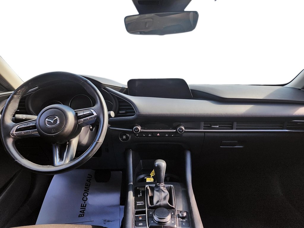 Mazda 3  2022 à Baie-Comeau, Québec - 11 - w1024h768px