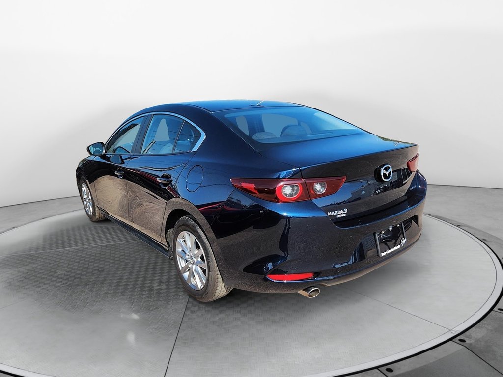 2023 Mazda 3 in Baie-Comeau, Quebec - 5 - w1024h768px