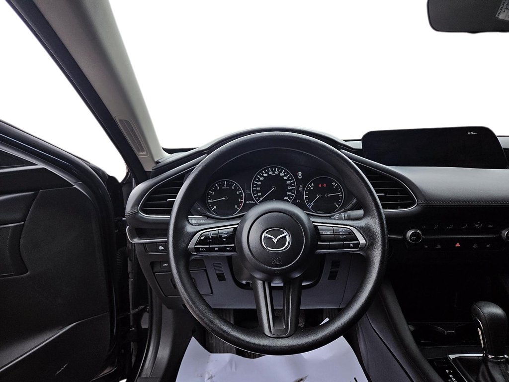 2024 Mazda 3 in Sept-Îles, Quebec - 12 - w1024h768px