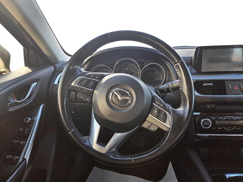2016 Mazda 6 GT in Chicoutimi, Quebec - 12 - w1024h768px