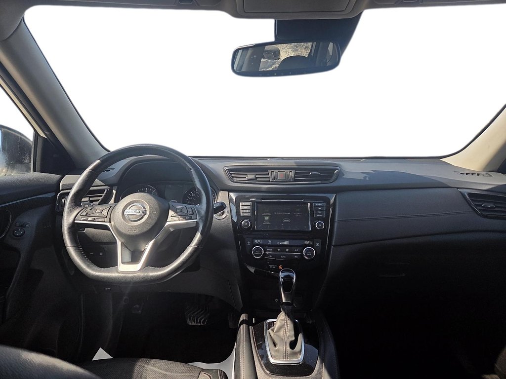 2018 Nissan Rogue in Baie-Comeau, Quebec - 11 - w1024h768px