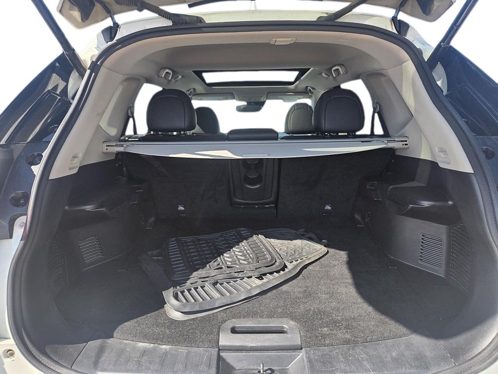 2018 Nissan Rogue in Baie-Comeau, Quebec - 8 - w1024h768px