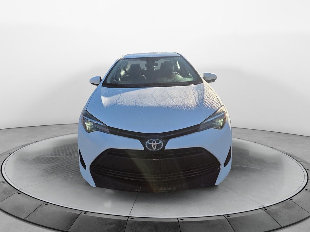 Toyota Corolla  2018 à Sept-Îles, Québec - 3 - w1024h768px