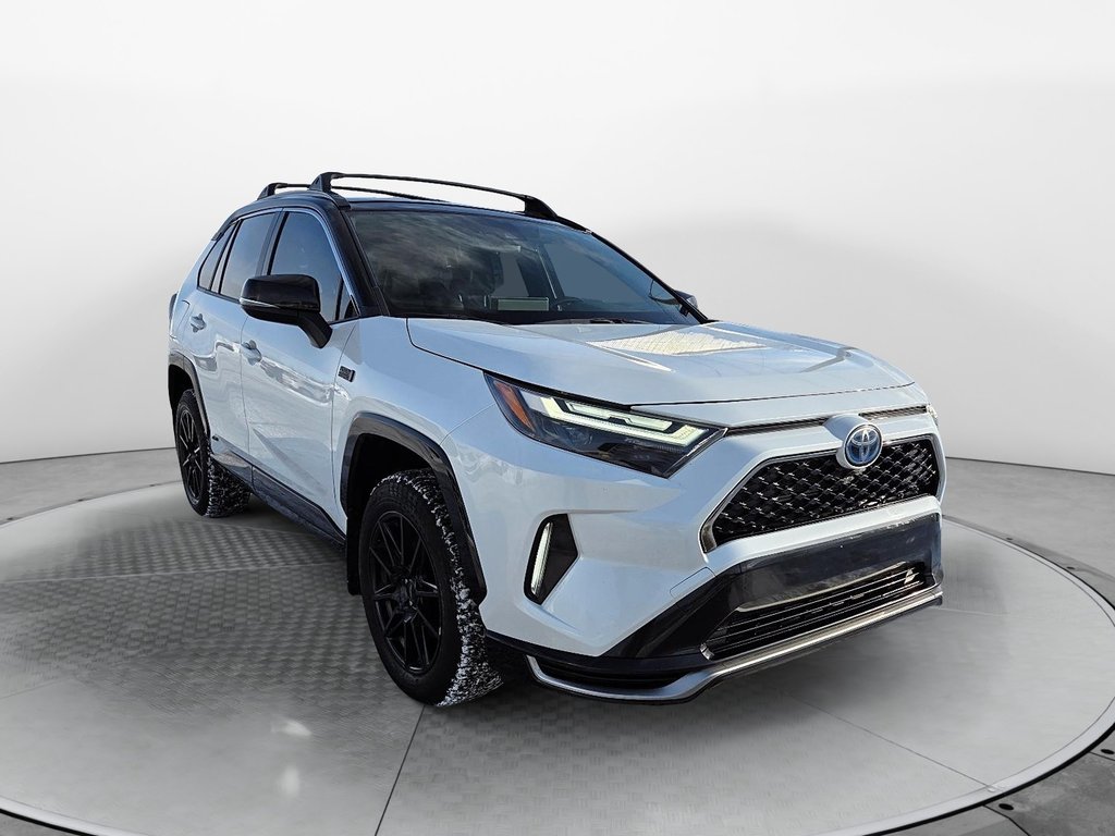 2023 Toyota RAV4 Prime in Jonquière, Quebec - 2 - w1024h768px