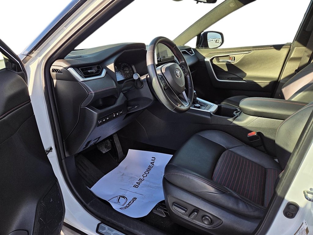 2023 Toyota RAV4 Prime in Jonquière, Quebec - 11 - w1024h768px