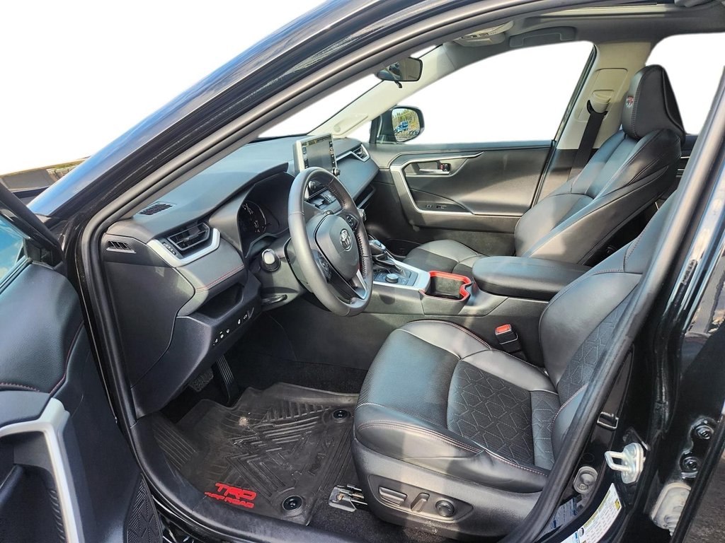 2022 Toyota RAV4 in Jonquière, Quebec - 11 - w1024h768px