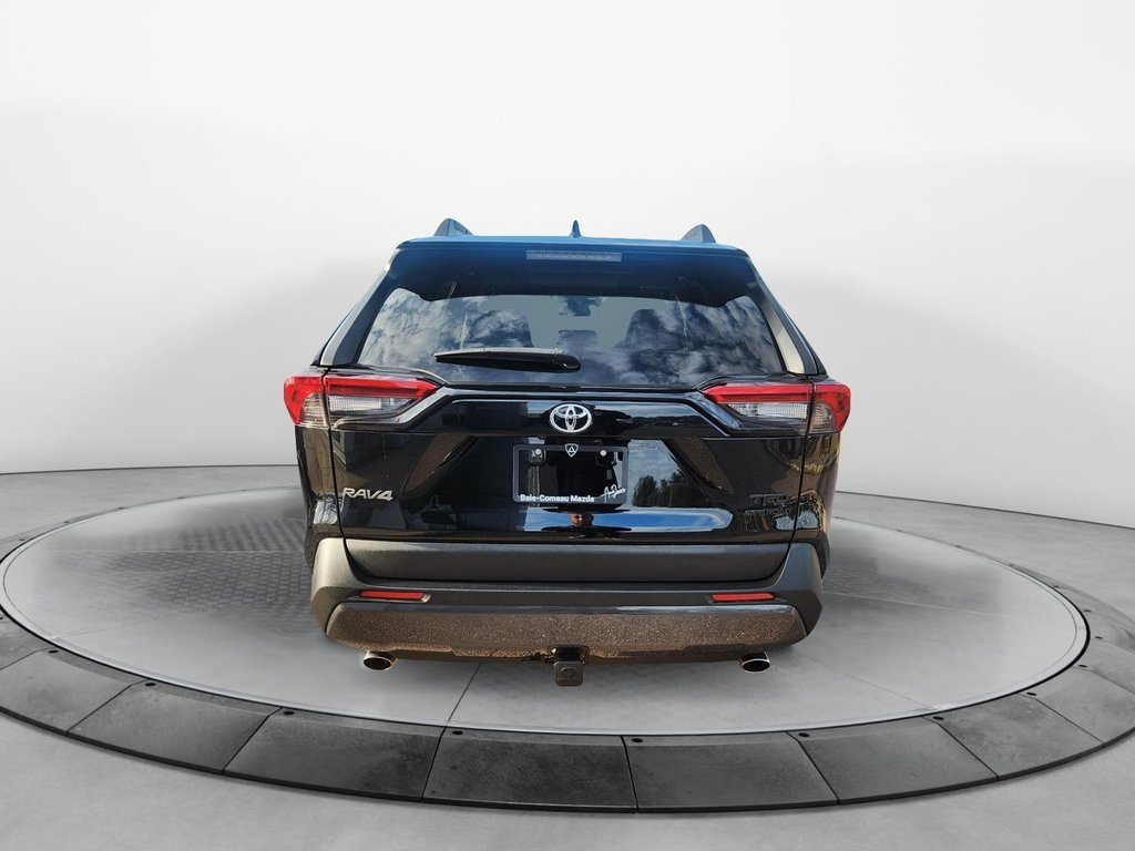 2022 Toyota RAV4 in Jonquière, Quebec - 4 - w1024h768px