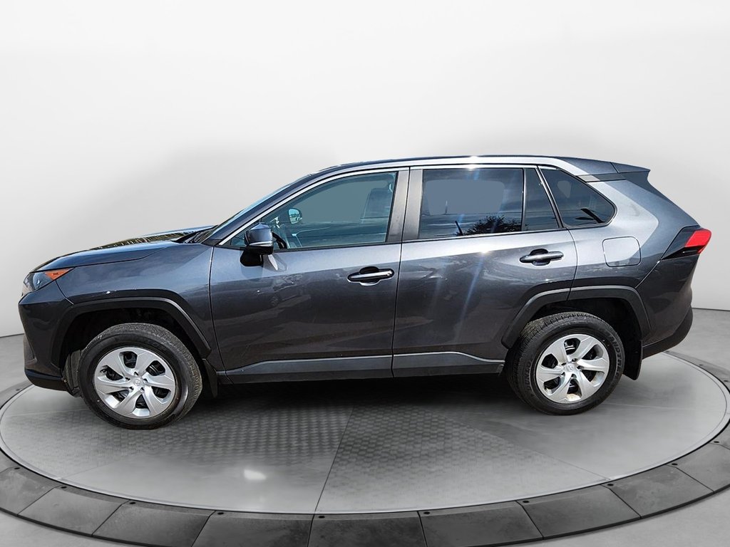 2022 Toyota RAV4 in Baie-Comeau, Quebec - 7 - w1024h768px