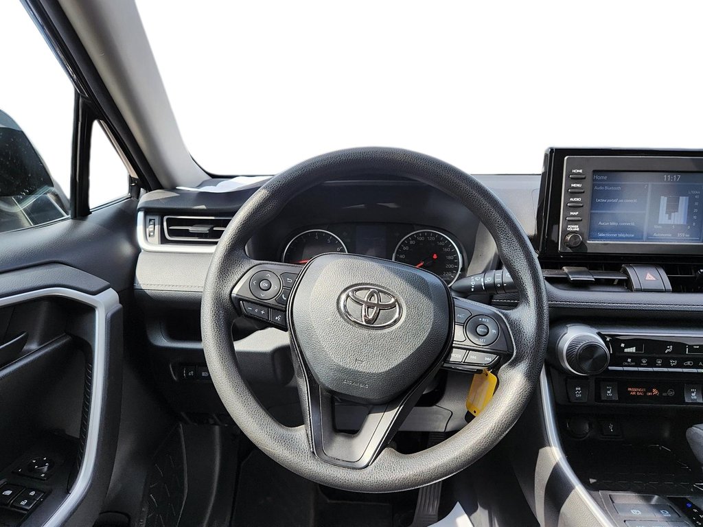 2022 Toyota RAV4 in Baie-Comeau, Quebec - 13 - w1024h768px