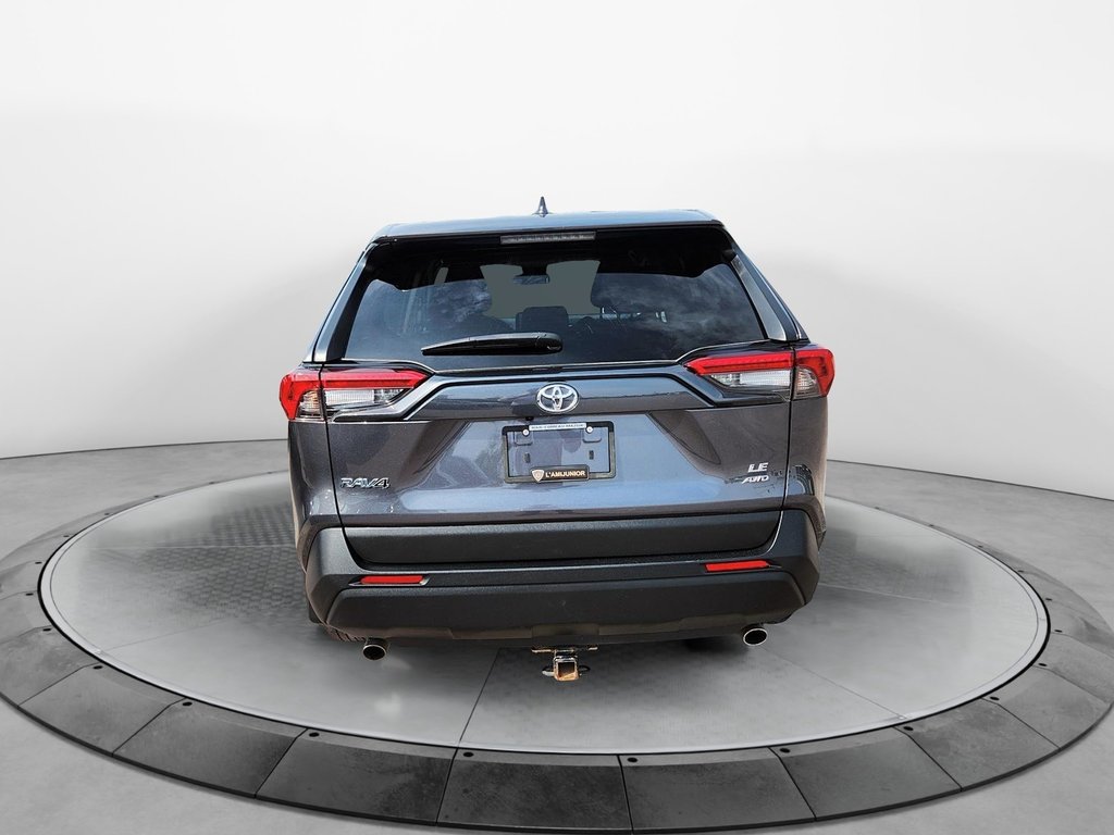 2022 Toyota RAV4 in Baie-Comeau, Quebec - 4 - w1024h768px