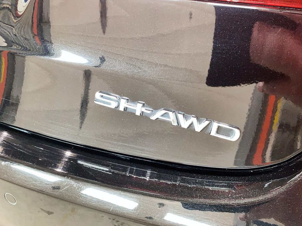 2020 Acura TLX in Jonquière, Quebec - 16 - w1024h768px